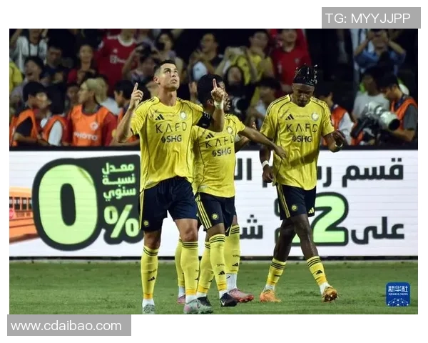 足球球队球星的崛起与影响力分析 探讨当今足坛最具号召力的球员群体